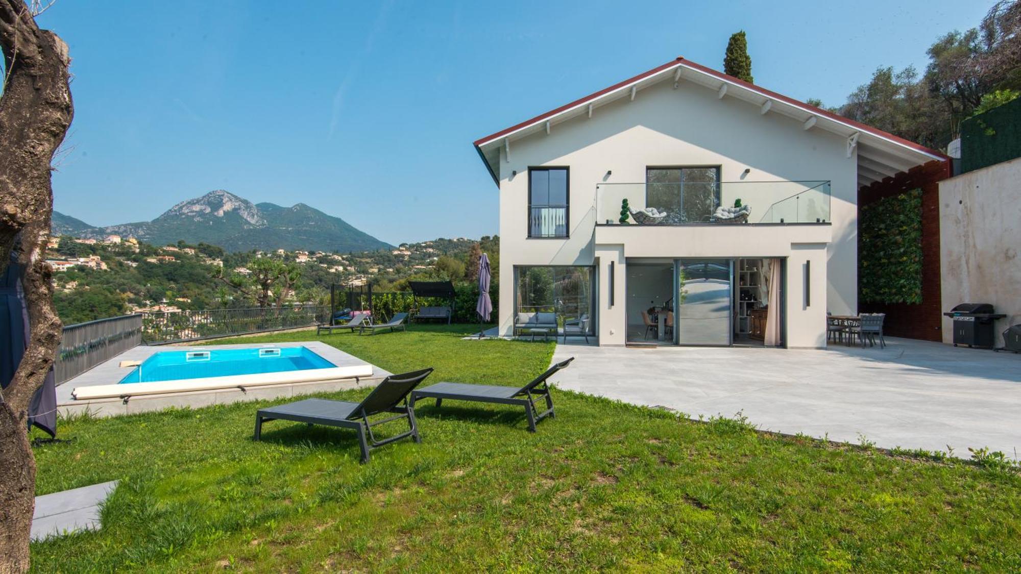 Jolie Maison Au Calme Menton Eksteriør billede