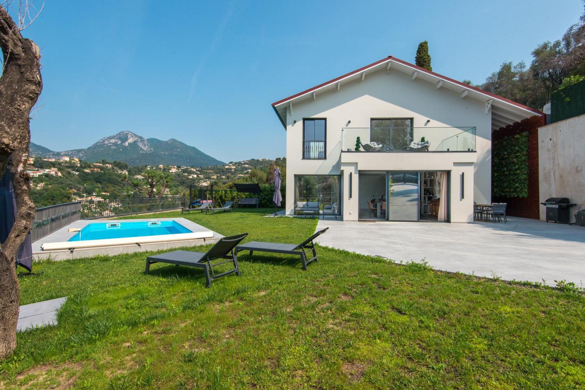 Jolie Maison Au Calme Menton Eksteriør billede
