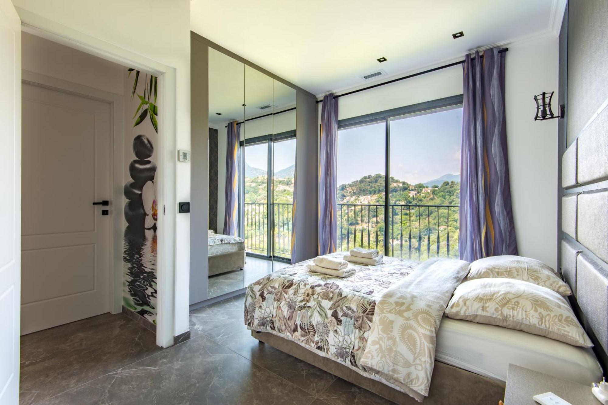 Jolie Maison Au Calme Menton Eksteriør billede