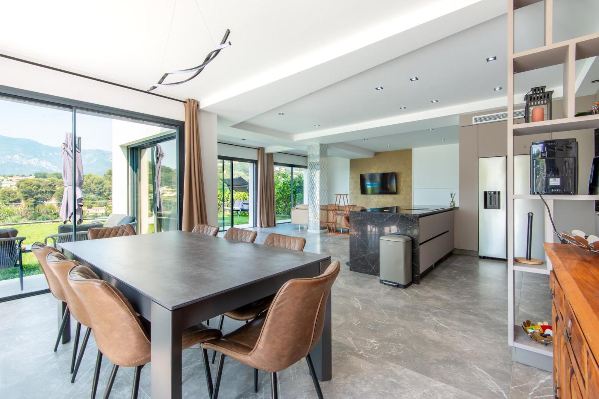 Jolie Maison Au Calme Menton Eksteriør billede